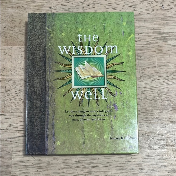 The Wisdom Well Tarot Cards and Guide Book - Picture 1 of 5